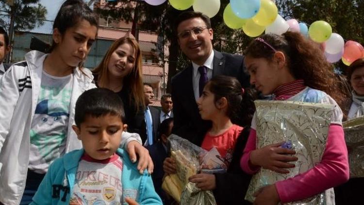 AK Parti’den Çocuklara 23 Nisan Hediyesi