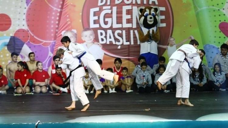 Sporcular, Sporcu Andı Hep Birlikte Okudu