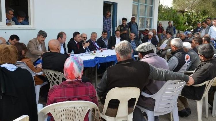 DSİ 13. Bölge Müdürü Özgür, Aksu’da Vatandaşları Dinledi