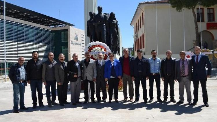 Denizli’de Veteriner Hekimler Günü Törenle Kutlandı