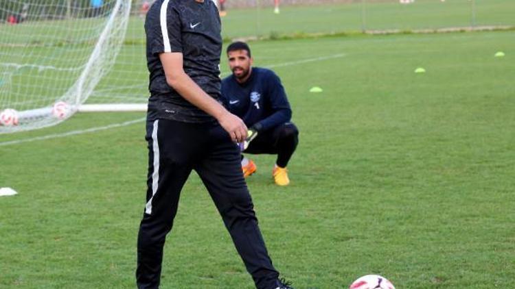 Adana Demirspor toplanıyor