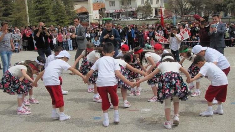 Hisarcık’ta Ertelenen 23 Nisan Ulusal Egemenlik Ve Çocuk Bayramı Kutlamaları Yapıldı