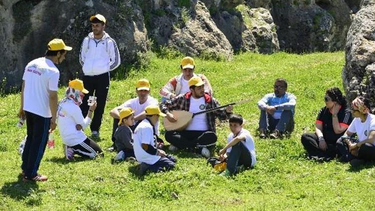 Doğa Sporları Yürüyüşle Başladı