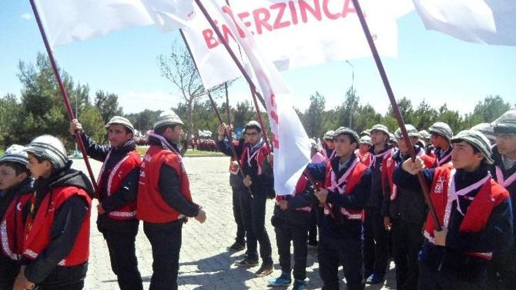 Kardeşiz Projesiyle Çanakkaleye Gönderilen 38 Öğrenci Erzincan’a Döndü