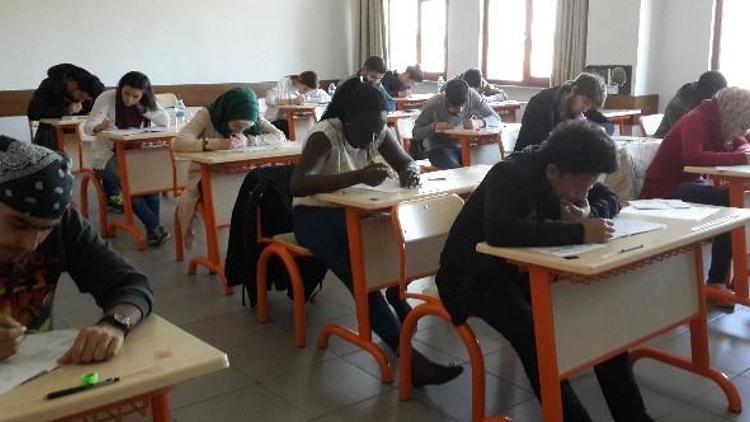 Atatürk Üniversitesi Uluslararası Öğrenci Sınavı Tamamlandı