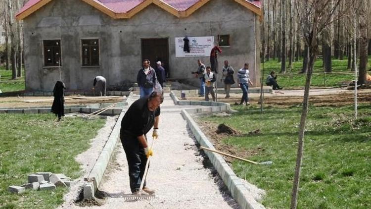 Bayburt Belediyesi Dört Koldan Çalışmaya Devam Ediyor