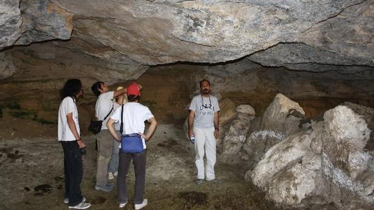 Karahüyük Ve Keçemağara’da Kazı Yapılacak