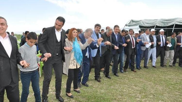 Muş’ta Lale Festivalinin 2’incisi Düzenlendi