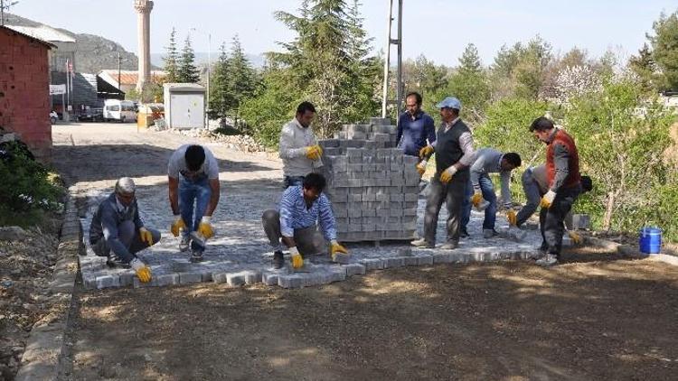 Sincik’te 80 Bin Metrekare Kilit Taşı Döşenecek