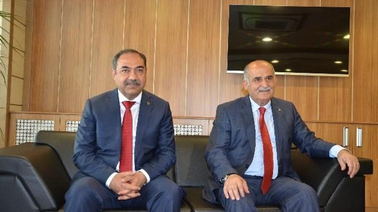 Yıldız: “Malatya’ya Hep Birlikte Hizmet Edeceğiz”