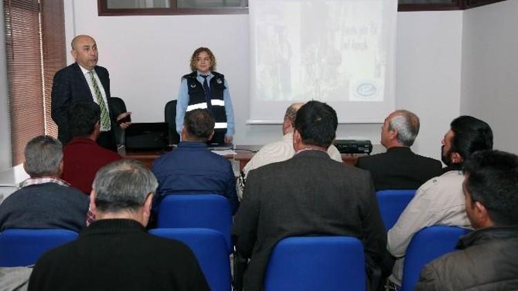 Büyükşehir Zabıtası’ndan Simitçilere Eğitim