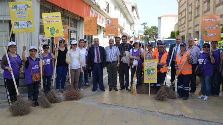 Söke’de “Temiz Çevrem” Kampanyası Başlatıldı