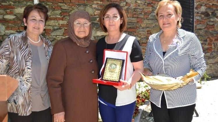 Tarihi Konakta Anneler Günü Kutlaması