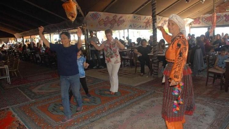 Yörüklerden Annelere Keşkek Günü