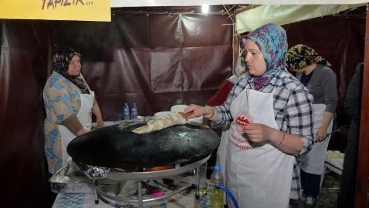 ‘9.Geleneksel Yerel Tatlar Festivali’nde Kastamonu Ve Roman Rüzgarı Esti