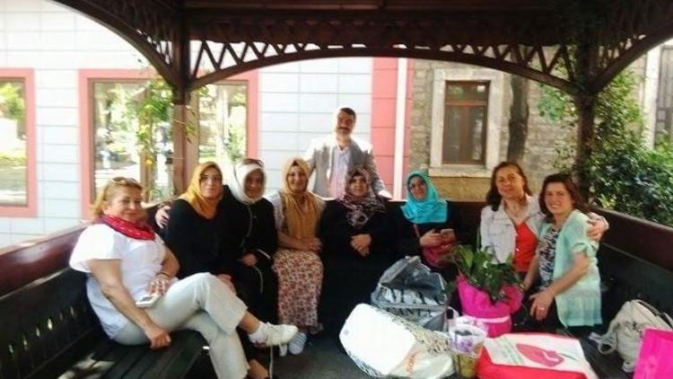 Kaskon Kadın Kolları Darülaceze’de Anneler Günü Etkinliği Düzenledi