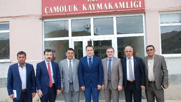 Çakırmelikoğlu’ndan Çamoluk’a ’Bal Markası Oluşturun’ Çağrısı