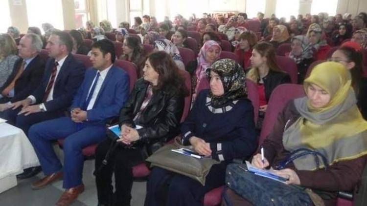 Yozgat’ta Halk Eğitim Merkezi Öğretmen Ve Kursiyerlerine Seminer Verildi