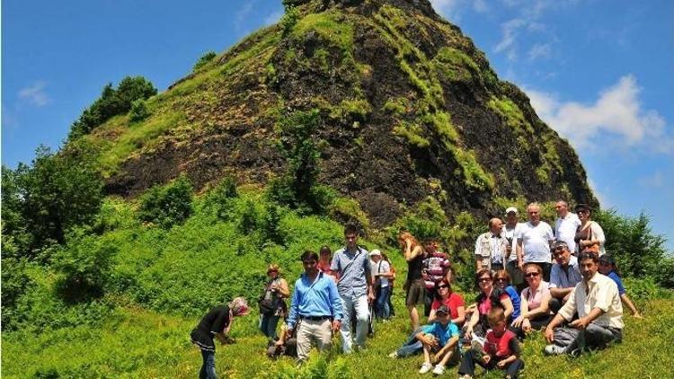 Bafra Kültürel Mirası, Salıpazarı Kaya Mezarlarıyla Turist Çekecek