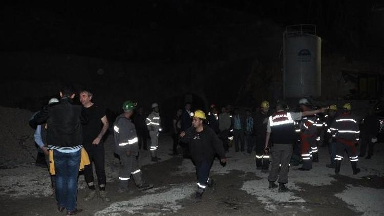 Domaniç’te Hes İnşattında Göçük Meydana Geldi