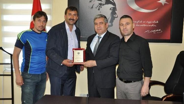 Kapaklıspor’dan Emniyet Müdürü Barın’a Teşekkür Ziyareti