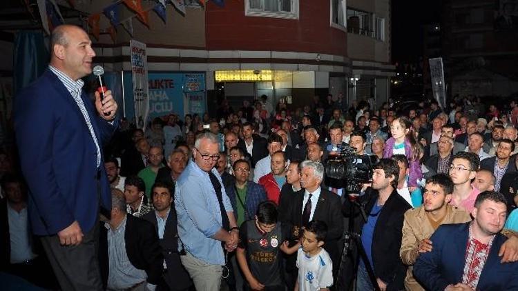 AK Parti Genel Başkan Yardımcısı Ve Trabzon Milletvekili Adayı Soylu Seçim Çalışmalarını Sürdürüyor