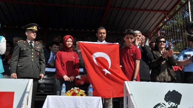 Kapaklı’da 19 Mayıs’a Coşkulu Kutlama