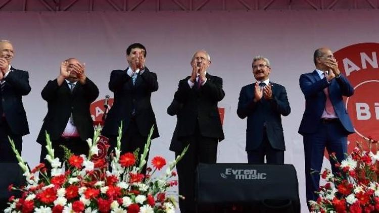 Yenidünya’dan Miting Değerlendirmesi