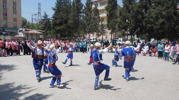 Kuvayi Milliye Ortaokulunda Coşkulu Kutlama