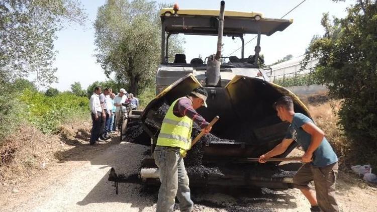 Aksu’da Asfalt Çalışmaları Sürüyor