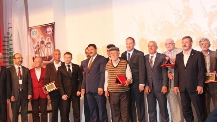 “İstiklal Harbinde Akıncılar” Çalıştayı Yoğun İlgi Gördü