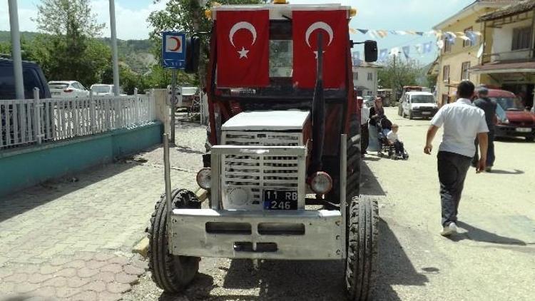 Yenipazar Belediyesi Yeni Hibe Araçlar İçin Mevlit Okutup Pilav Dağıttı