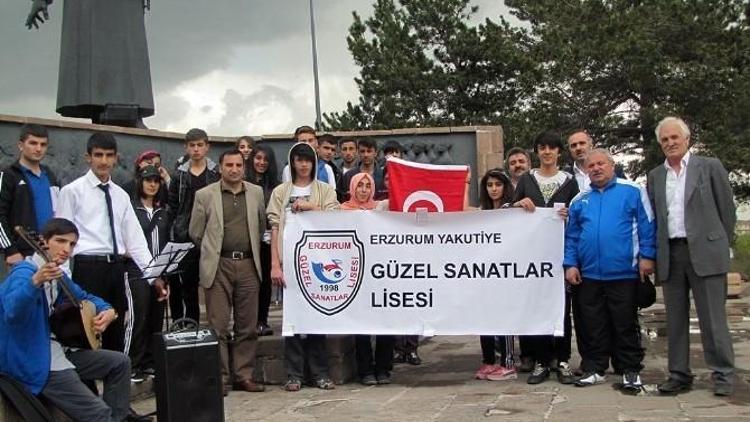 Güzel Sanatlar Lisesi’nden Tabyalar Yürüyüşü