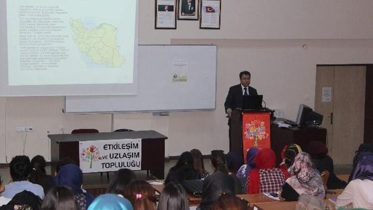 Ünlü Türkmen Şairi Mahtumkulu Firaki Selçuk’ta Anıldı