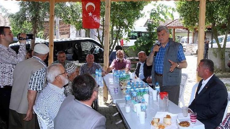 Başkan Karaosmanoğlu, Akçakese Ve Kırkarmut Köylerini Ziyaret Etti