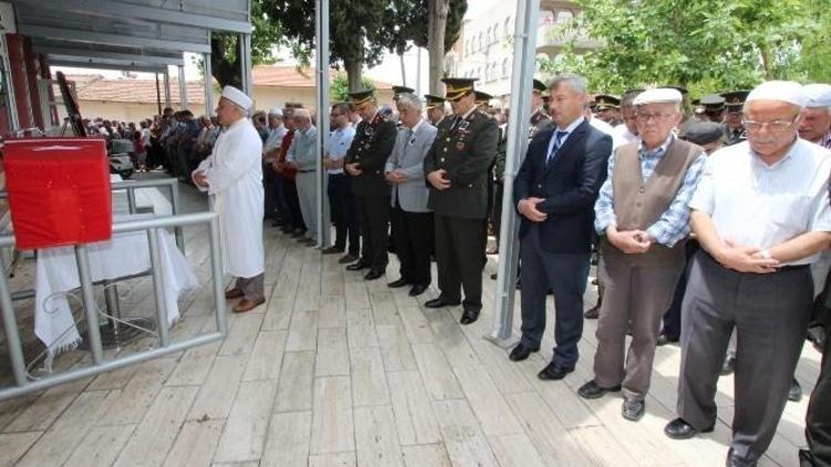 Saruhanlı’da Kıbrıs Gazisine Son Görev