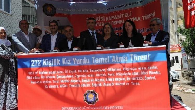 Diyarbakır Kız Öğrenci Yurdunun Temeli Atıldı