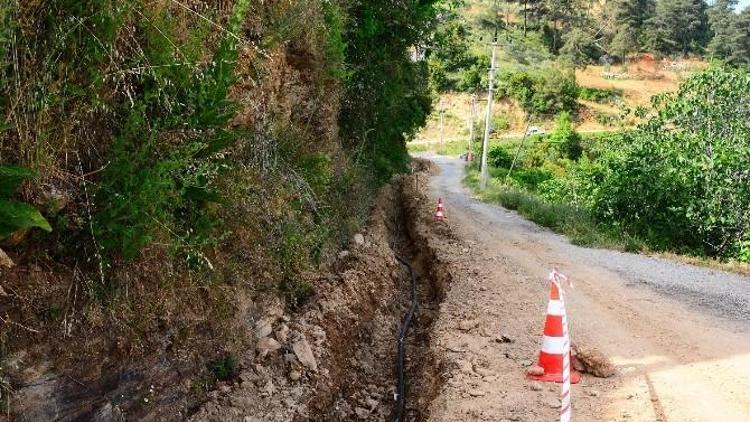 Çatakbağyaka’nın İçme Suyu Hattı Yenilendi