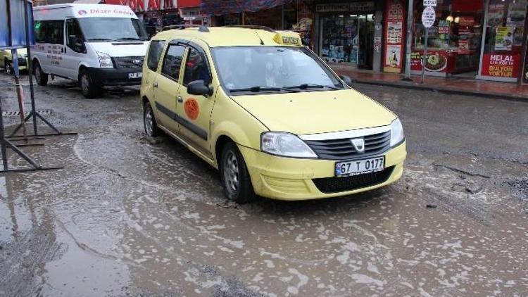 Kentin Göbeği Çamur Deryası