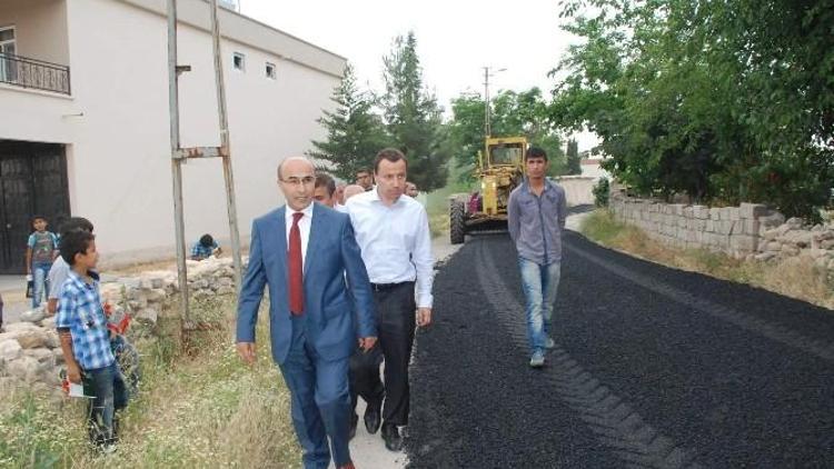 Vali Demirtaş, Asfaltlama Çalışmalarını Yerinde Gördü