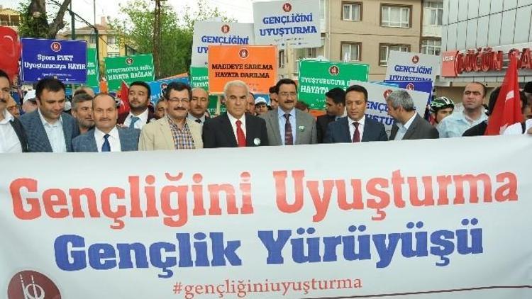 Keçiörenli Gençler Madde Bağımlılığına Karşı Yürüdü