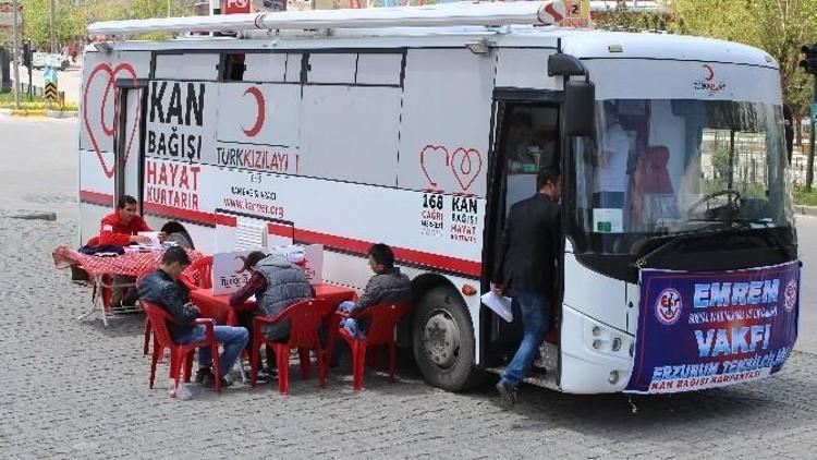 Emrem Vakfı Erzurum Temsilciğinden Kan Bağışı Kampanyası