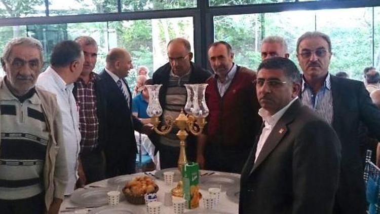 CHP Milletvekili Adayı Tarhan Stklarla Bir Araya Geldi