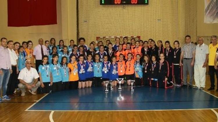 Okullararası Yıldızlar Hentbol Türkiye Finalleri Adana’da Tamamlandı