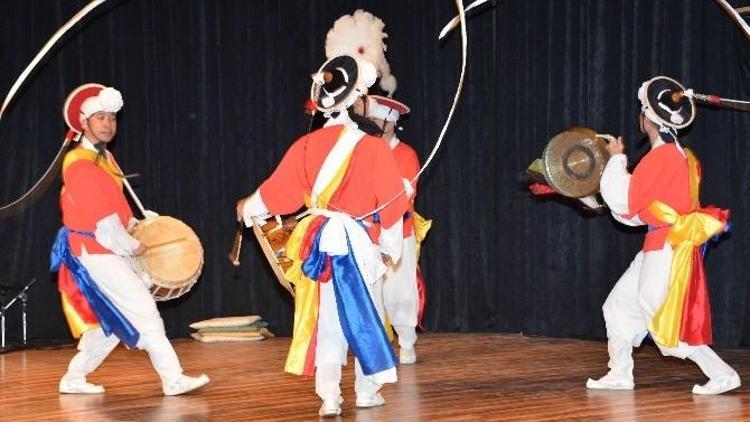 Selçuk’ta Güney Kore Rüzgarı