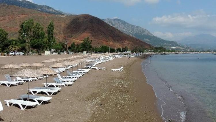 Adrasan’da Sezona Hazırlık Çalışmaları Devam Ediyor