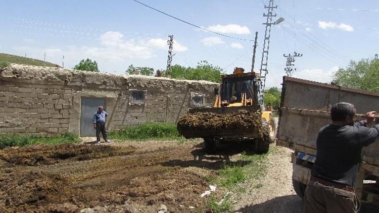 Tuşba Belediyesi’nden ‘Çevre Ve İnsan Sağlığı’ Çalışması