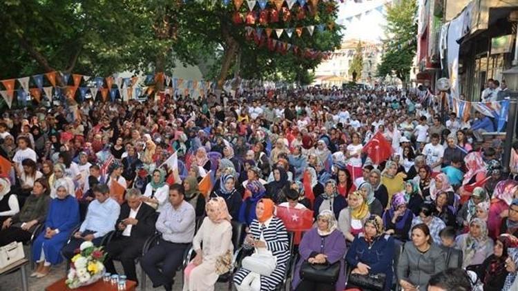 AK Parti’den Gölbaşı’nda Miting