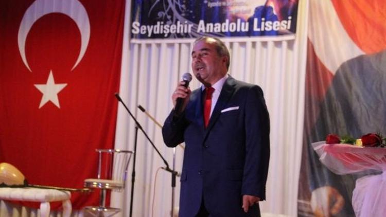 Seydişehir Anadolu Lisesi 9.kez Şiir Dinletti