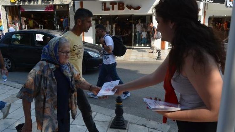 CHP’li Gençler Stant Açtı